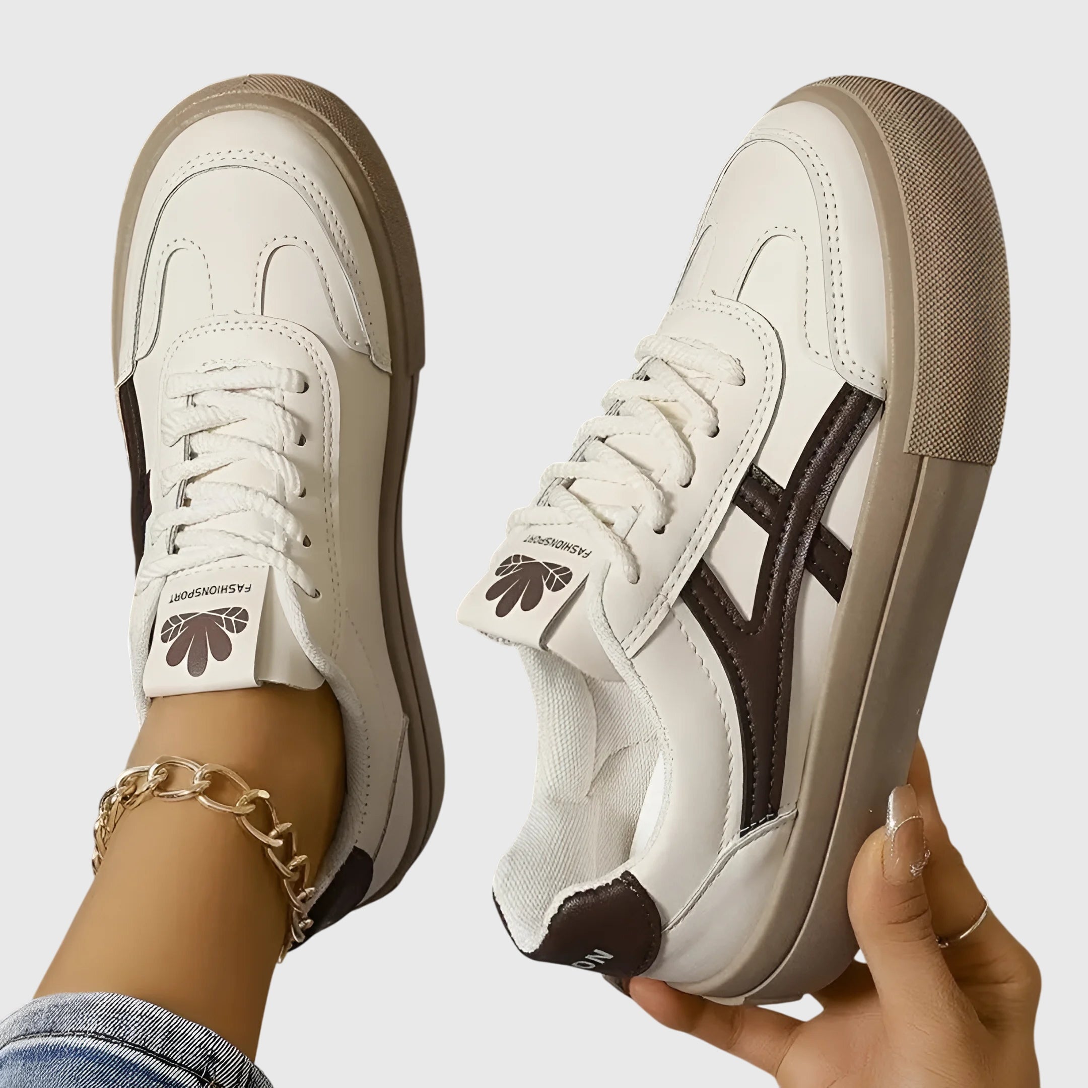 Marron / US 8.5 (EU 40)
