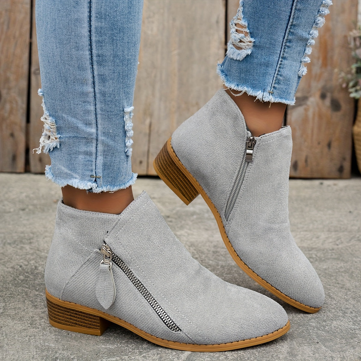 Gris / 43