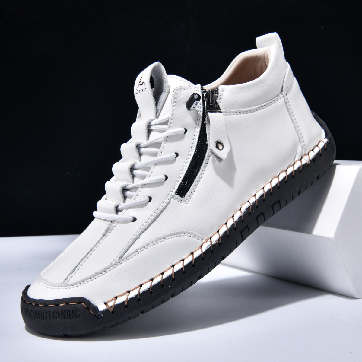 Blanc / 47
