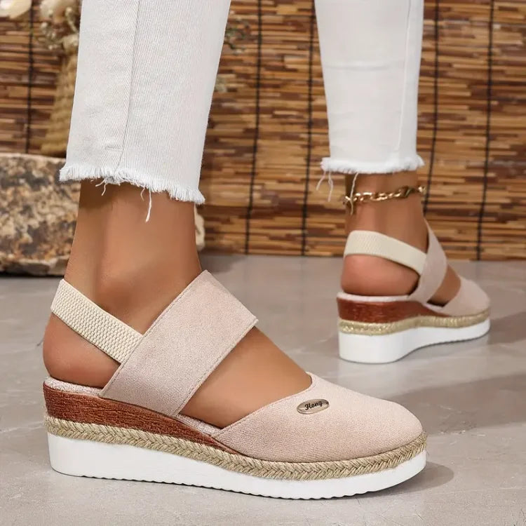 Beige / 44